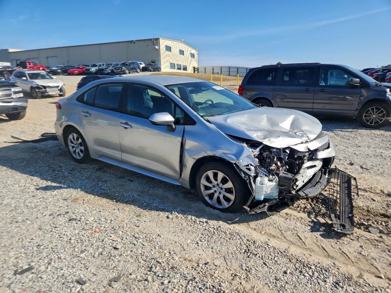 2023 TOYOTA COROLLA LE photo 4