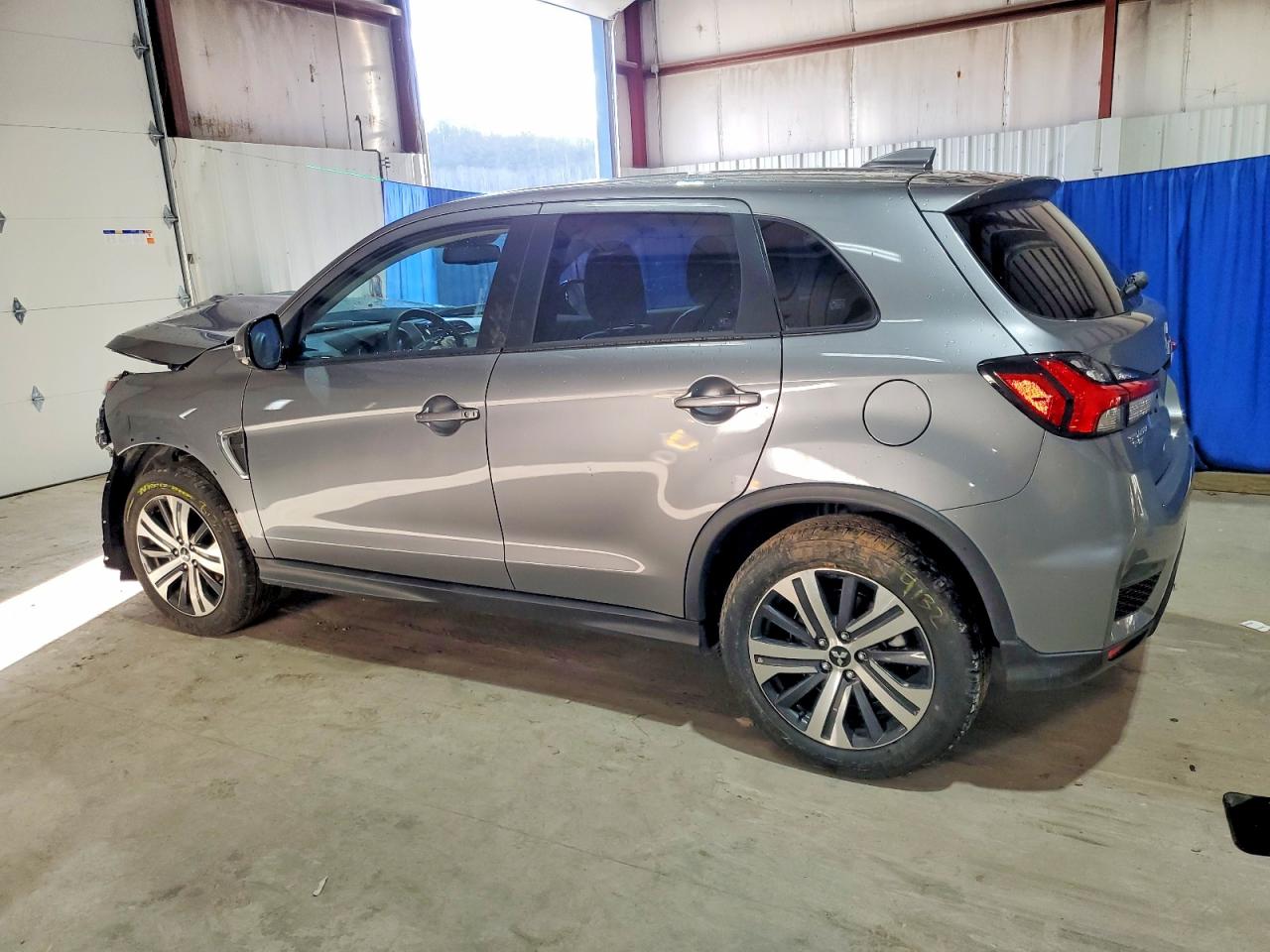 2025 MITSUBISHI OUTLANDER SPORT S photo 2