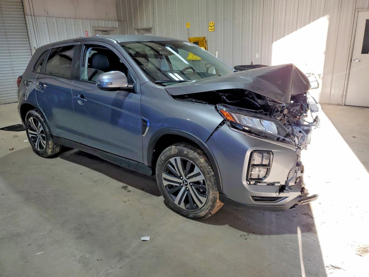2025 MITSUBISHI OUTLANDER SPORT S photo 4