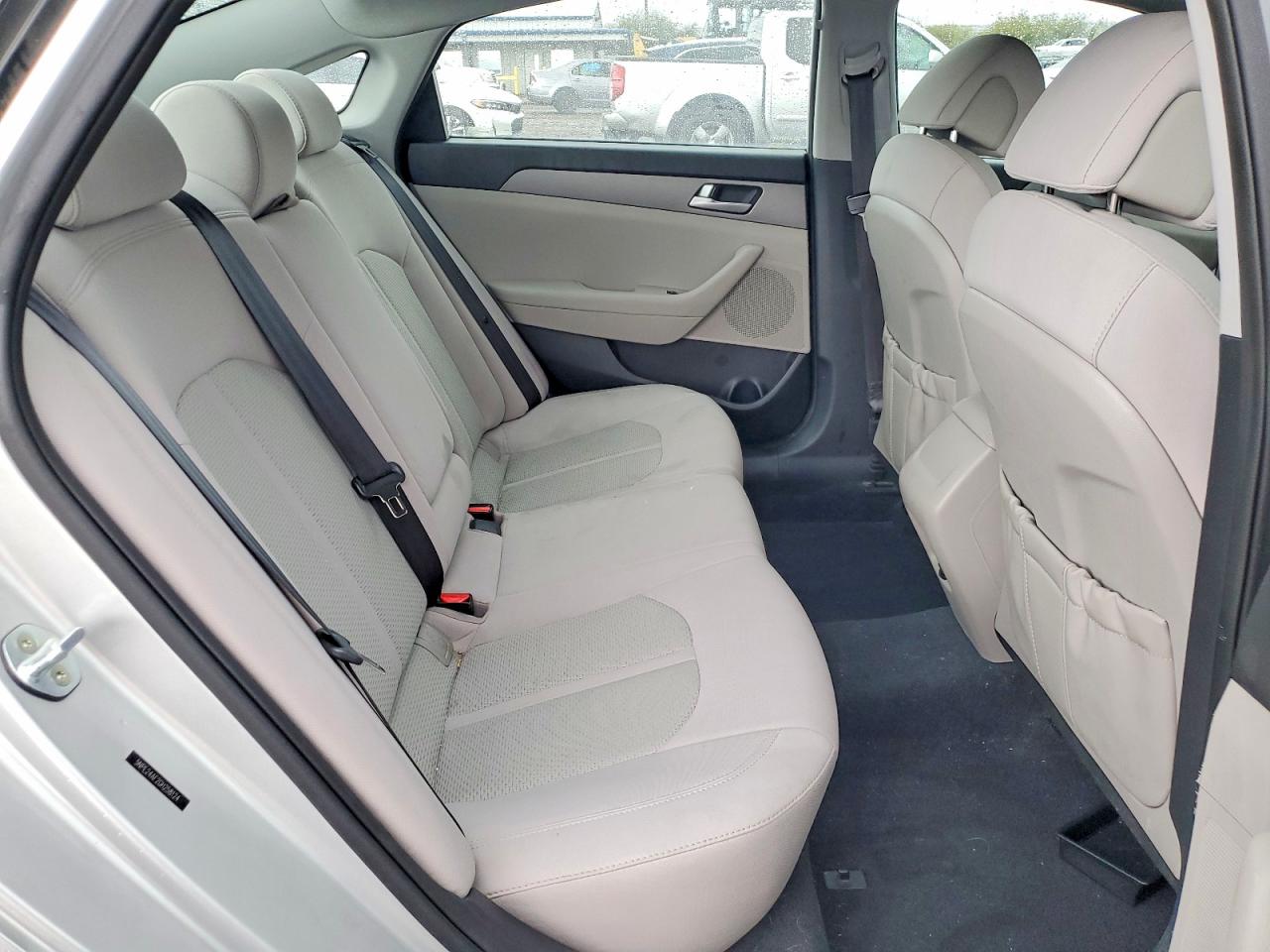 2016 HYUNDAI SONATA SE photo 10