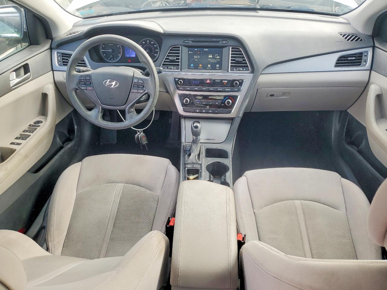 2016 HYUNDAI SONATA SE photo 8