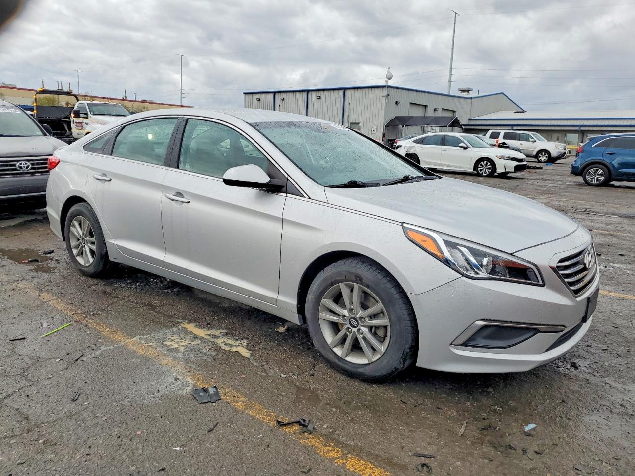 2016 HYUNDAI SONATA SE photo 4