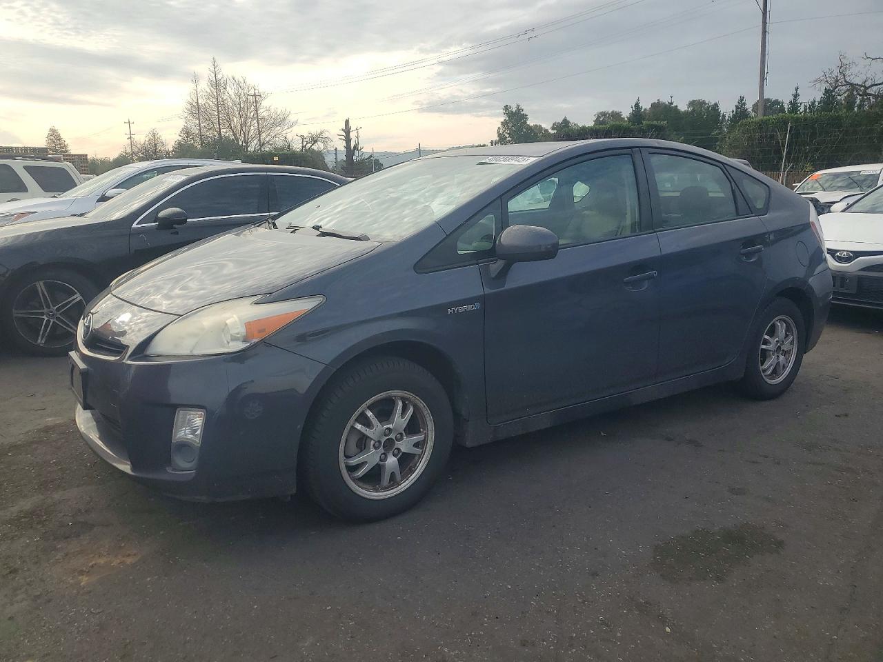 2010 TOYOTA PRIUS