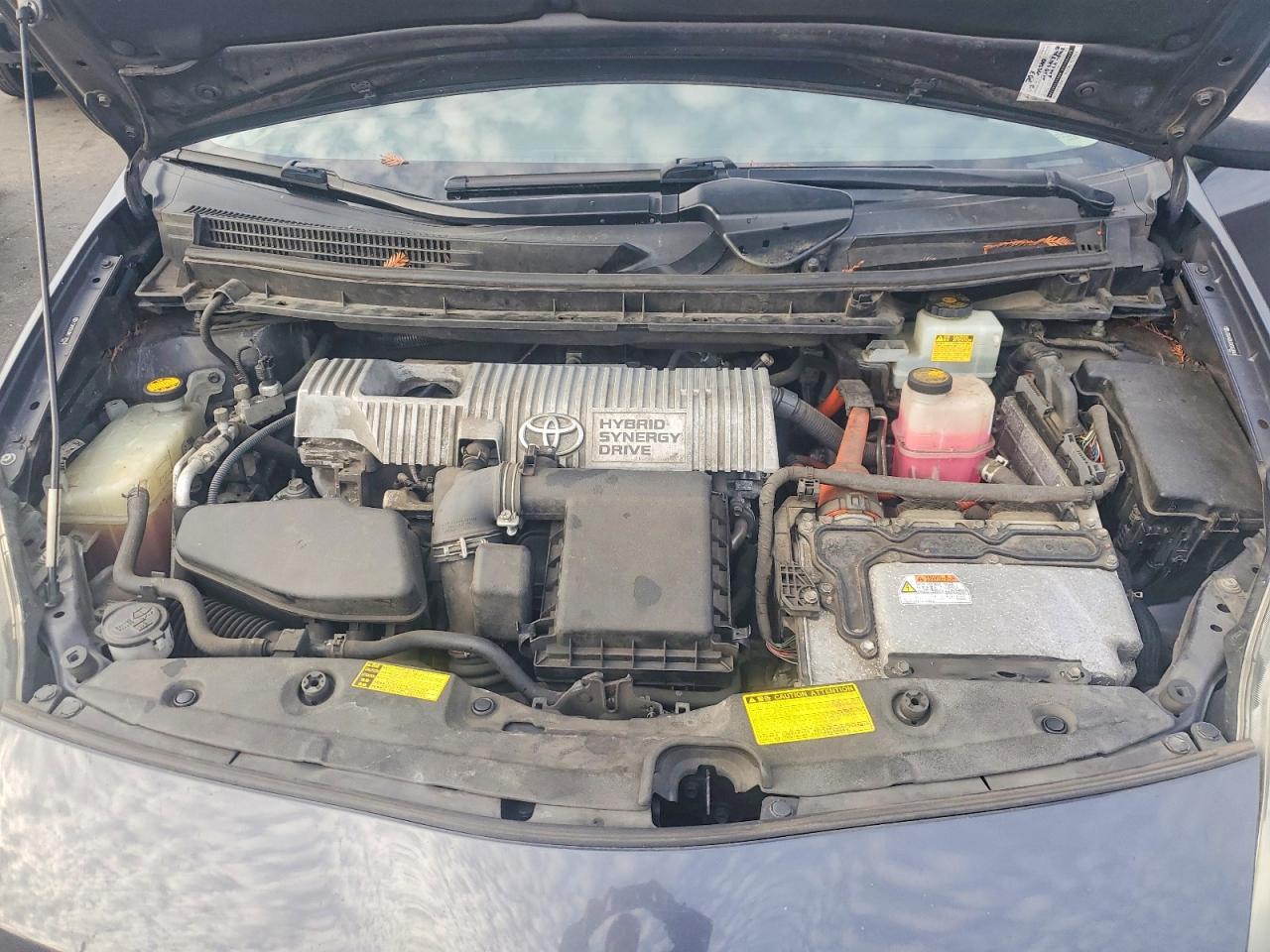 2010 TOYOTA PRIUS photo 11