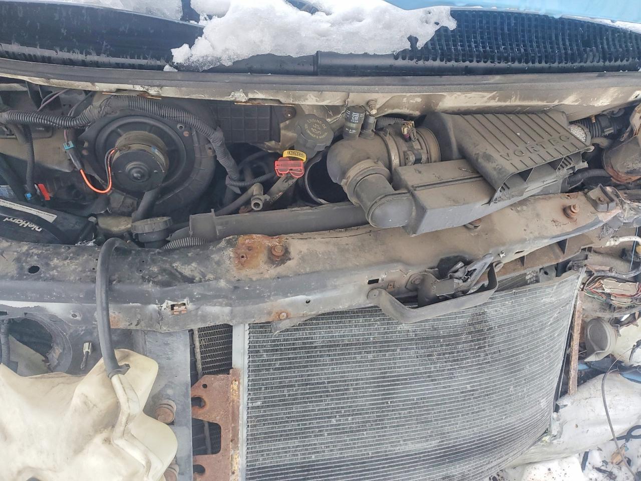2002 GMC SAVANA G2500 photo 11