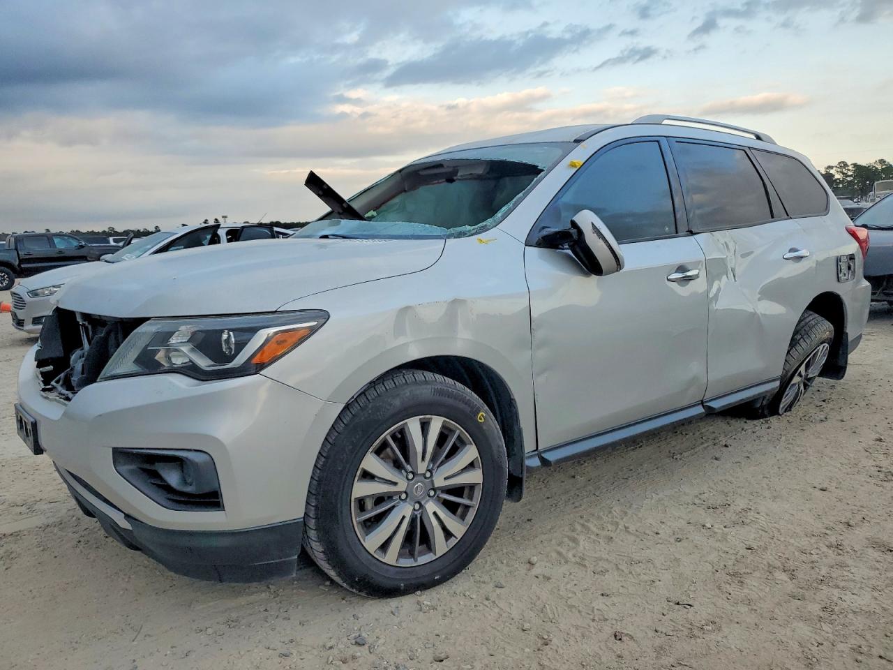 2020 NISSAN PATHFINDER
