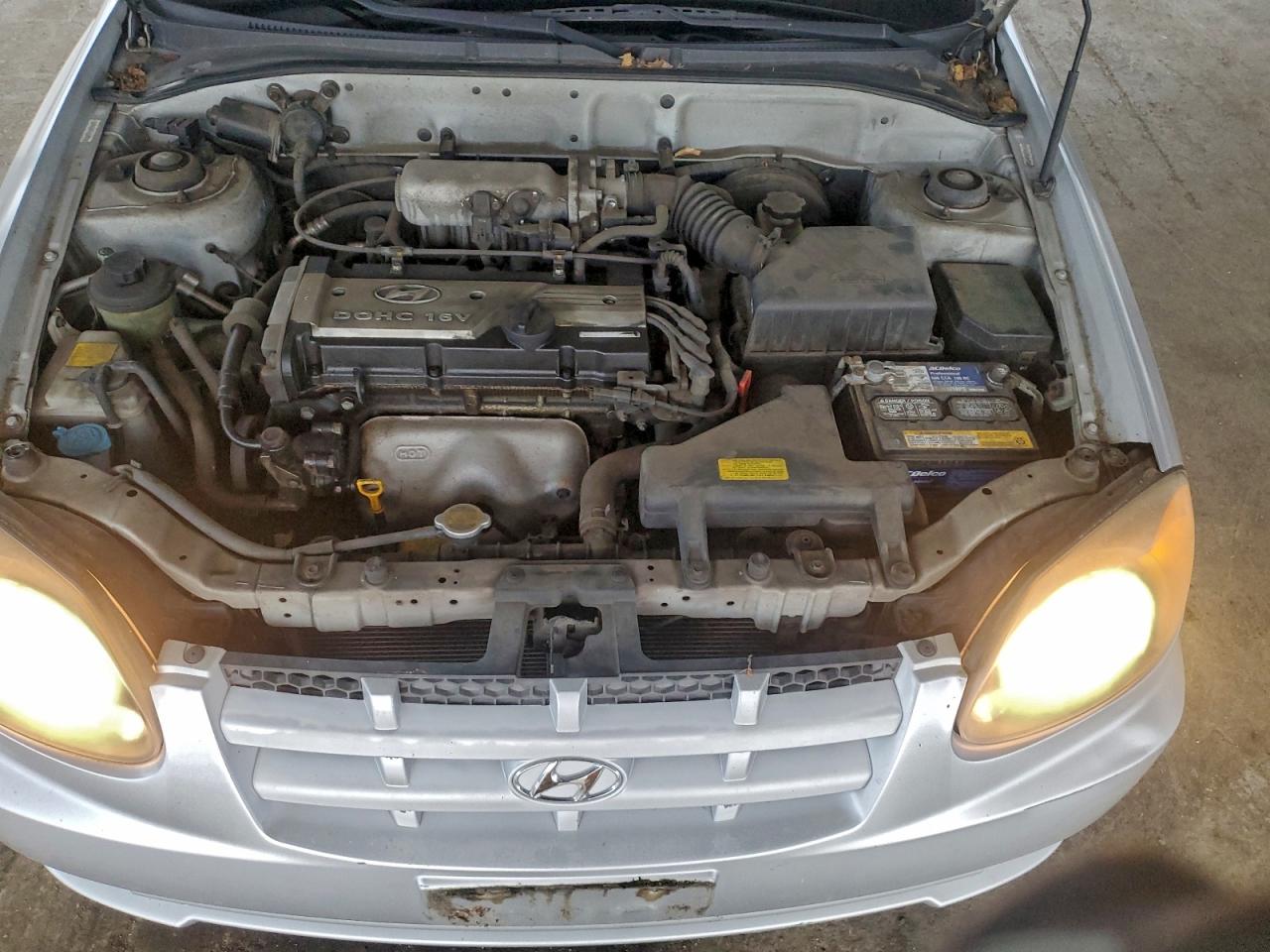 2005 HYUNDAI ACCENT GL photo 11