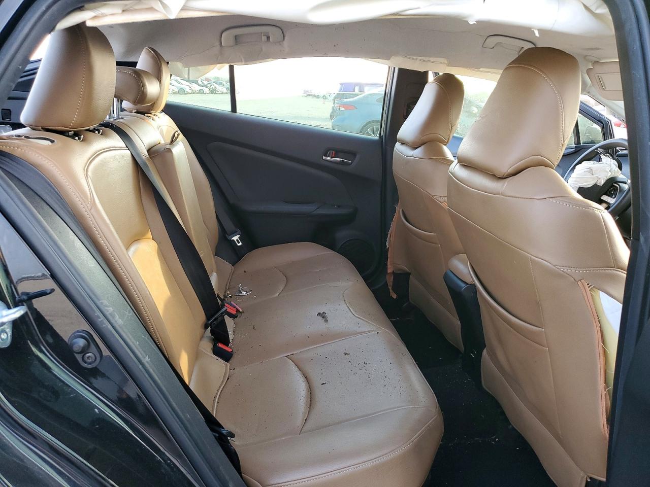 2017 TOYOTA PRIUS photo 28