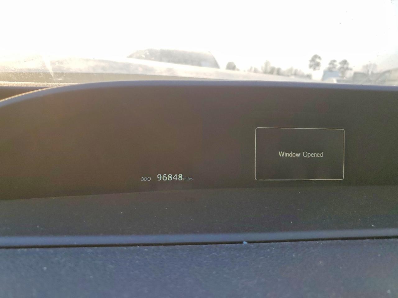 2017 TOYOTA PRIUS photo 25