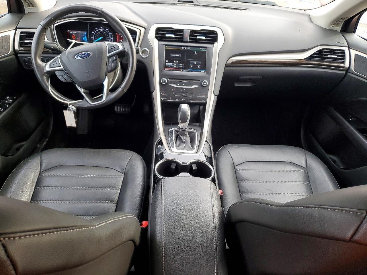 2015 FORD FUSION SE photo 8