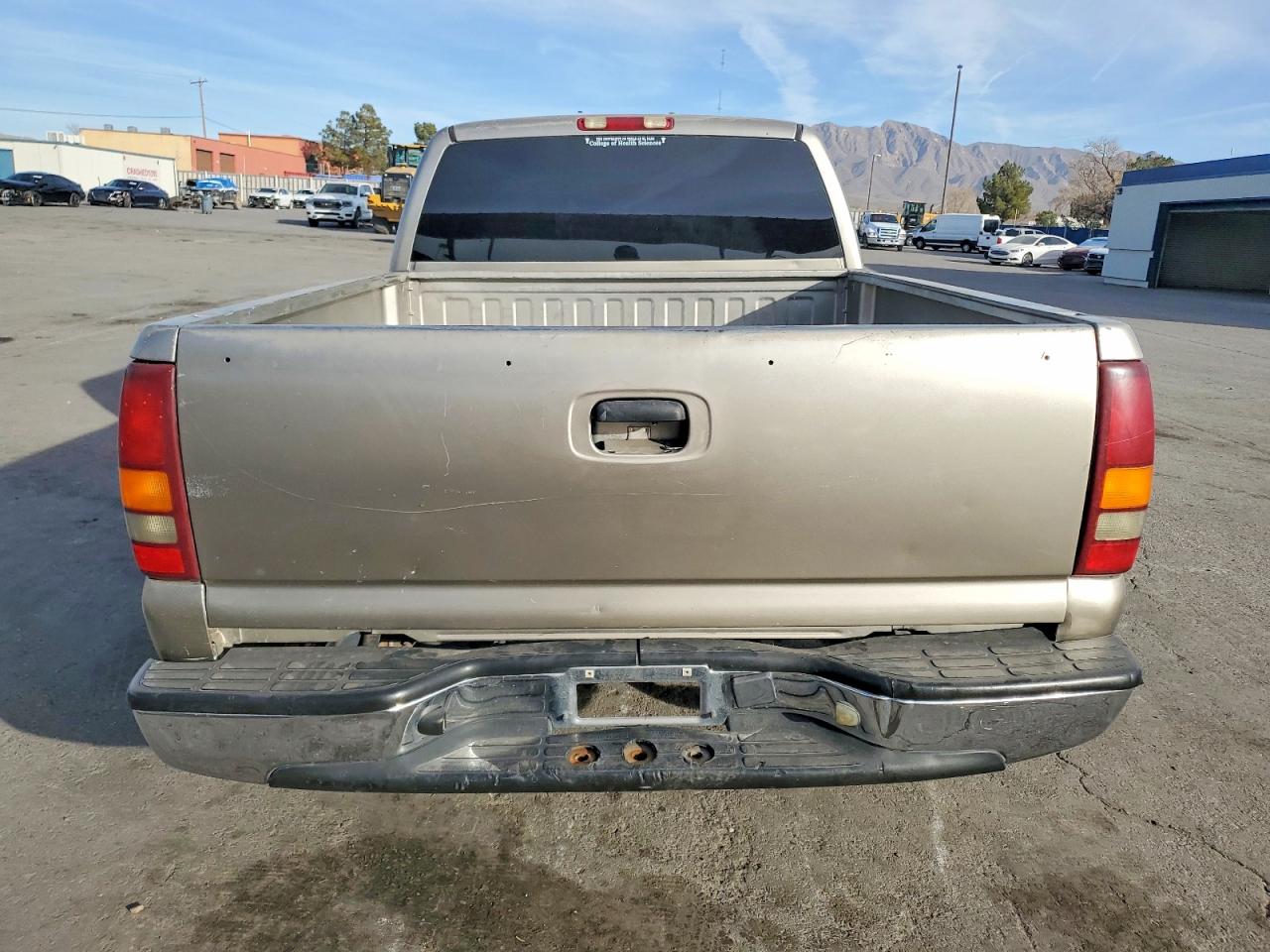 2001 GMC NEW SIERRA C1500 photo 6