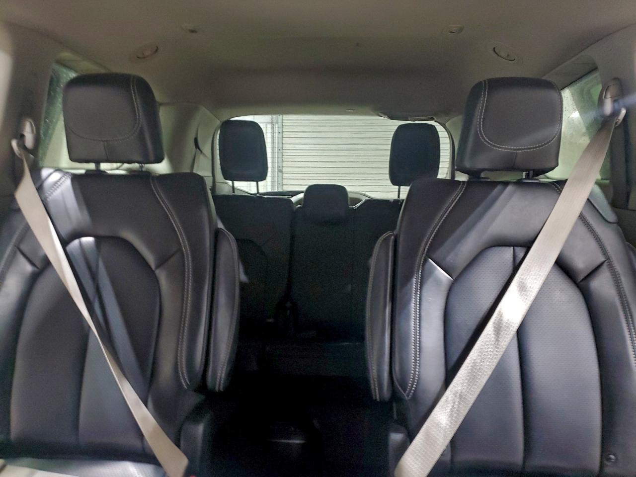 2023 CHRYSLER PACIFICA TOURING L photo 10
