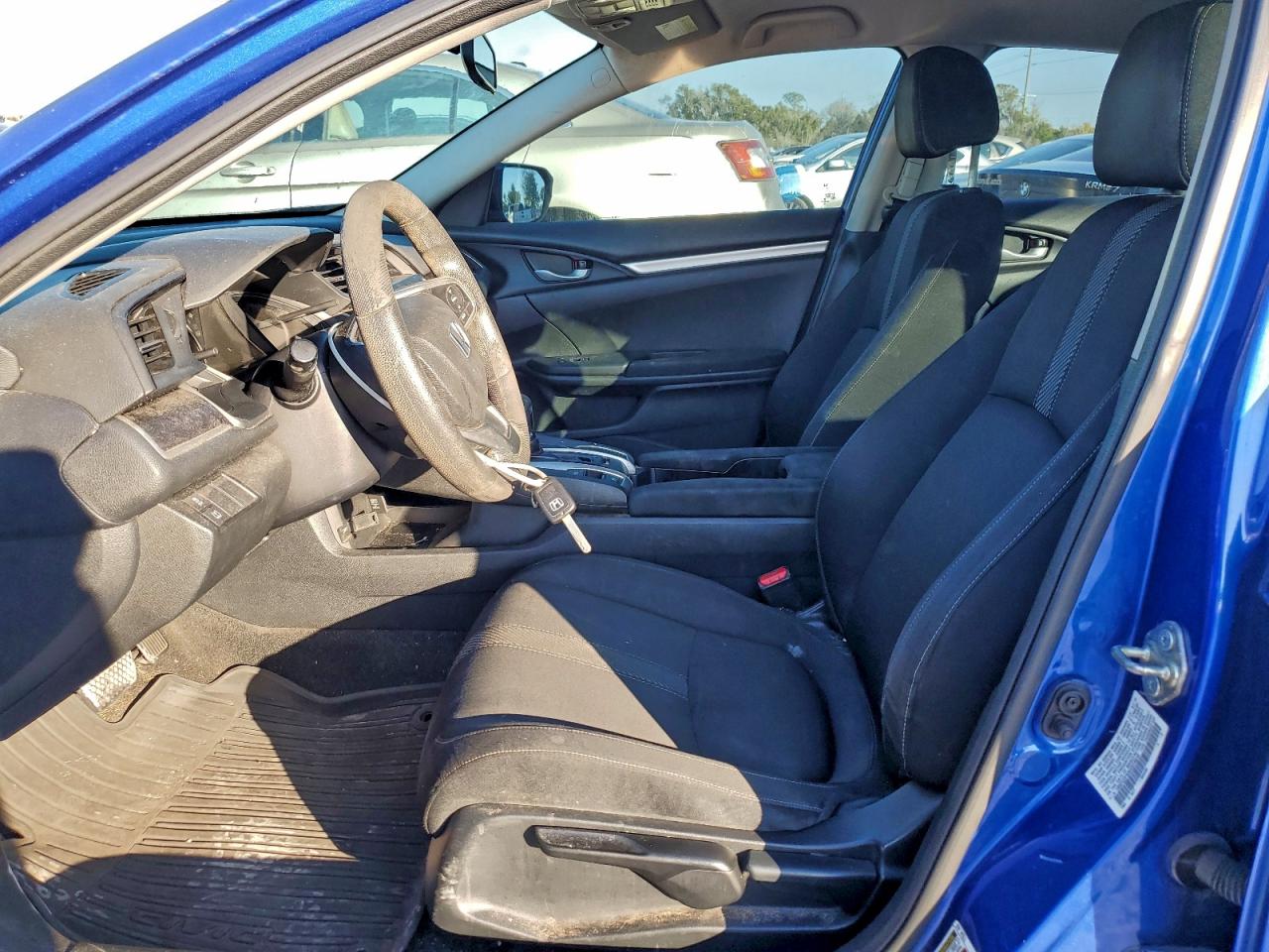 2016 HONDA CIVIC LX photo 7