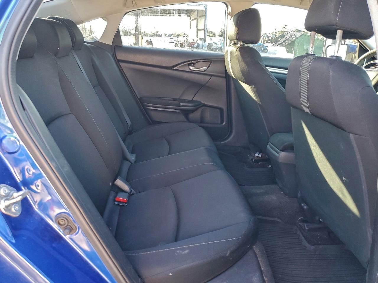2016 HONDA CIVIC LX photo 10