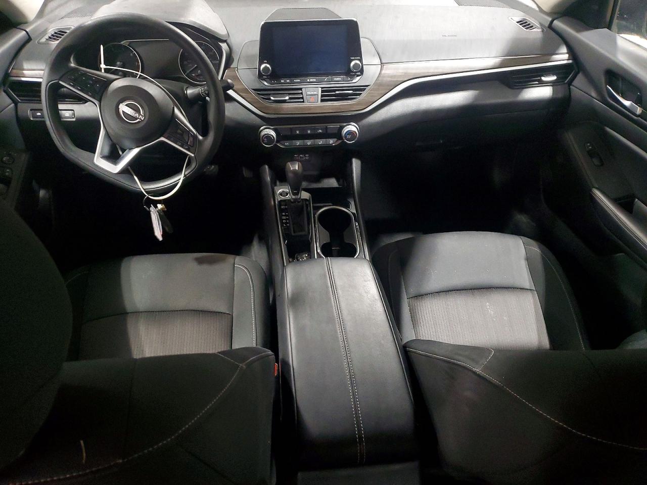 2024 NISSAN ALTIMA 2.5 SV photo 8