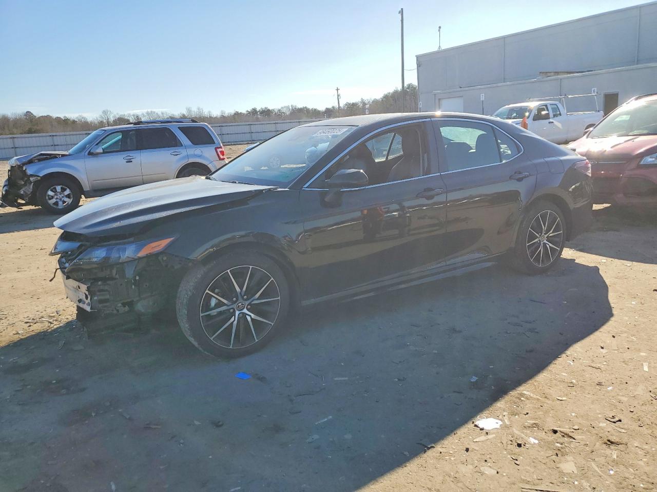 2024 TOYOTA CAMRY