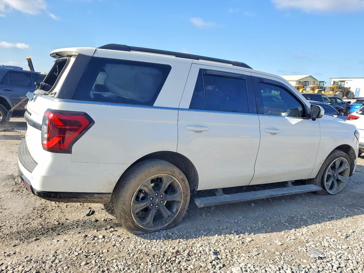 2024 FORD EXPEDITION LIMITED photo 3