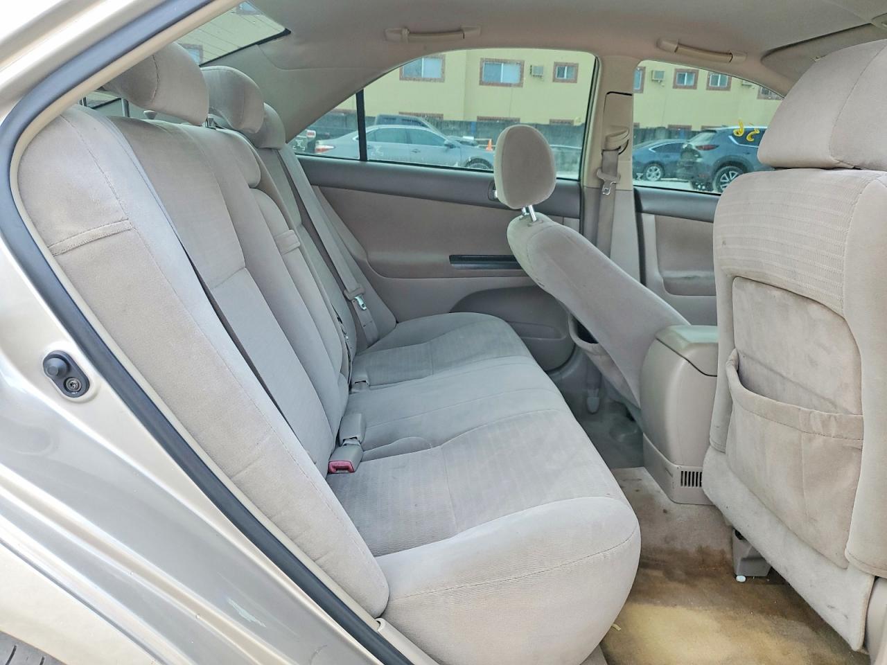 2006 TOYOTA CAMRY LE photo 10