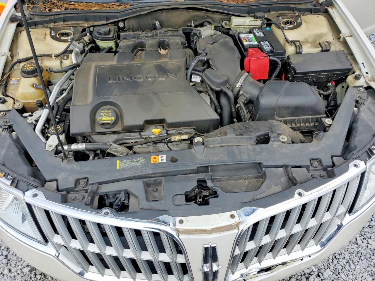 2011 LINCOLN MKZ photo 11