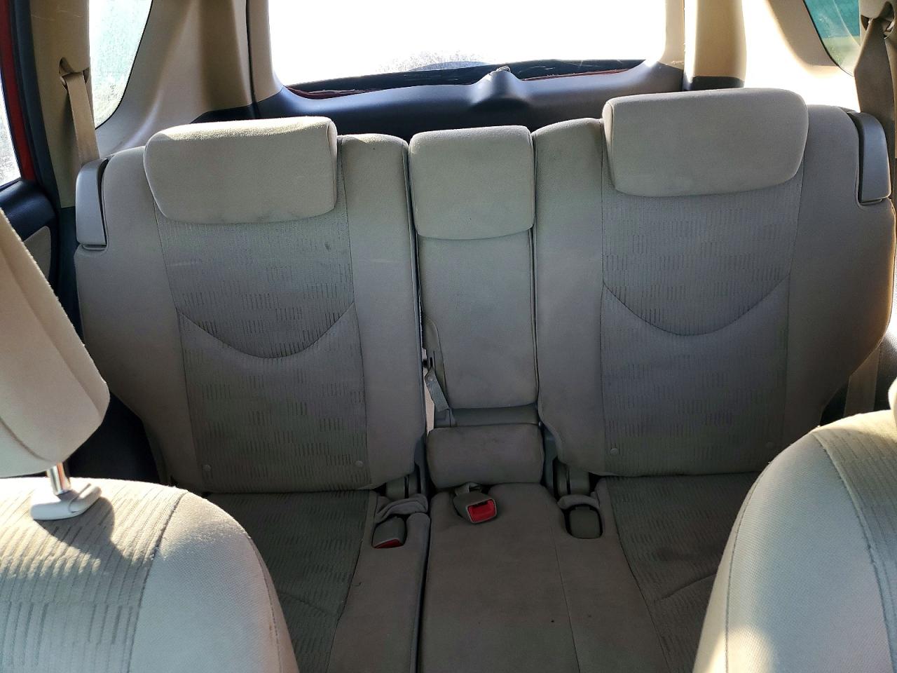 2010 TOYOTA RAV4 photo 28