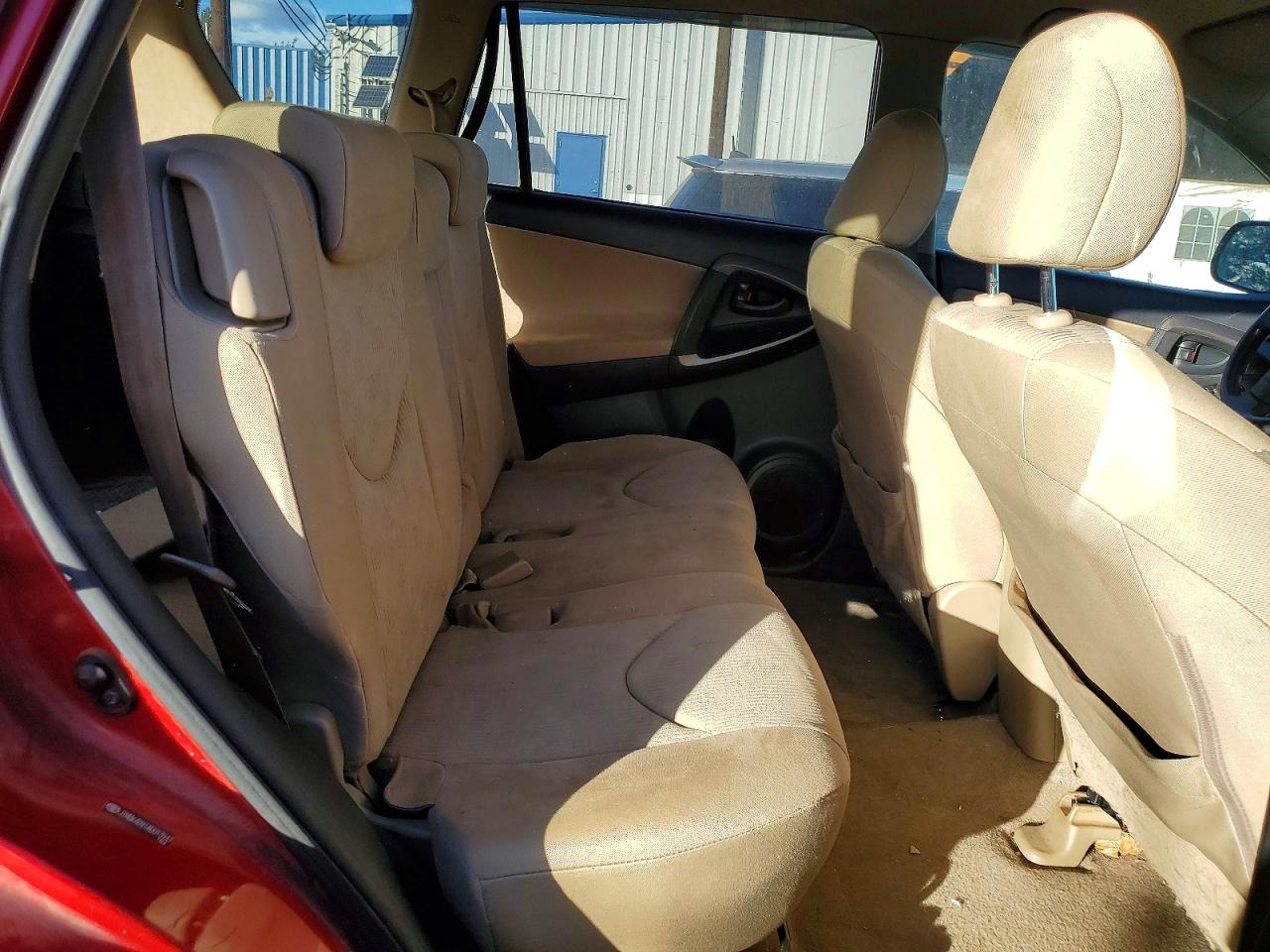 2010 TOYOTA RAV4 photo 31