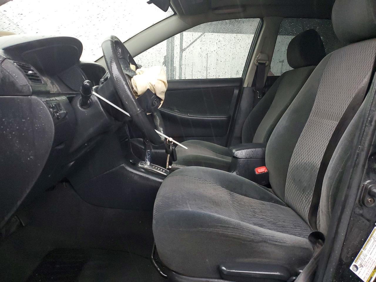 2005 TOYOTA COROLLA CE photo 7