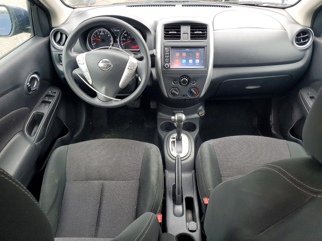 2019 NISSAN VERSA S photo 8