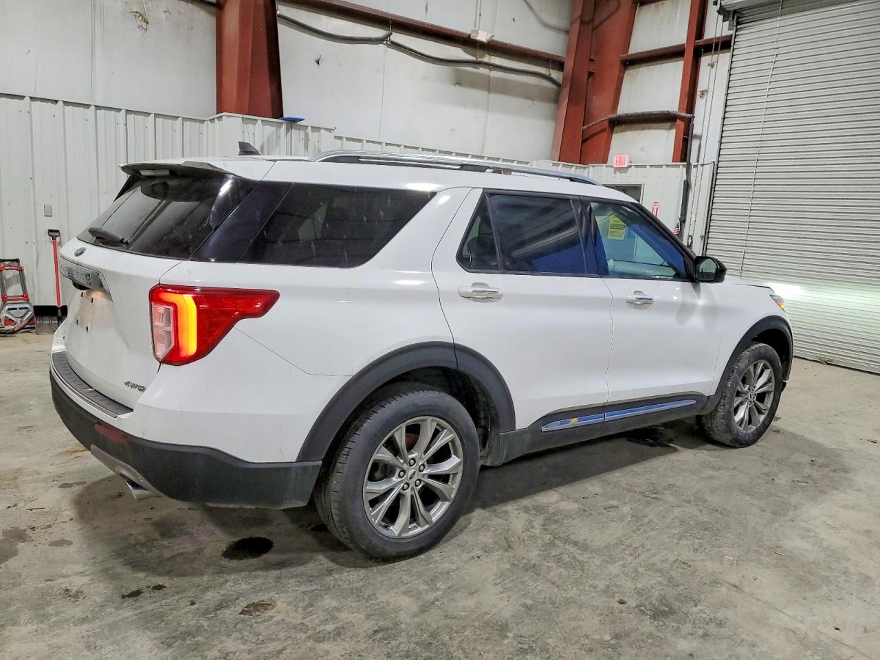 2023 FORD EXPLORER LIMITED photo 3