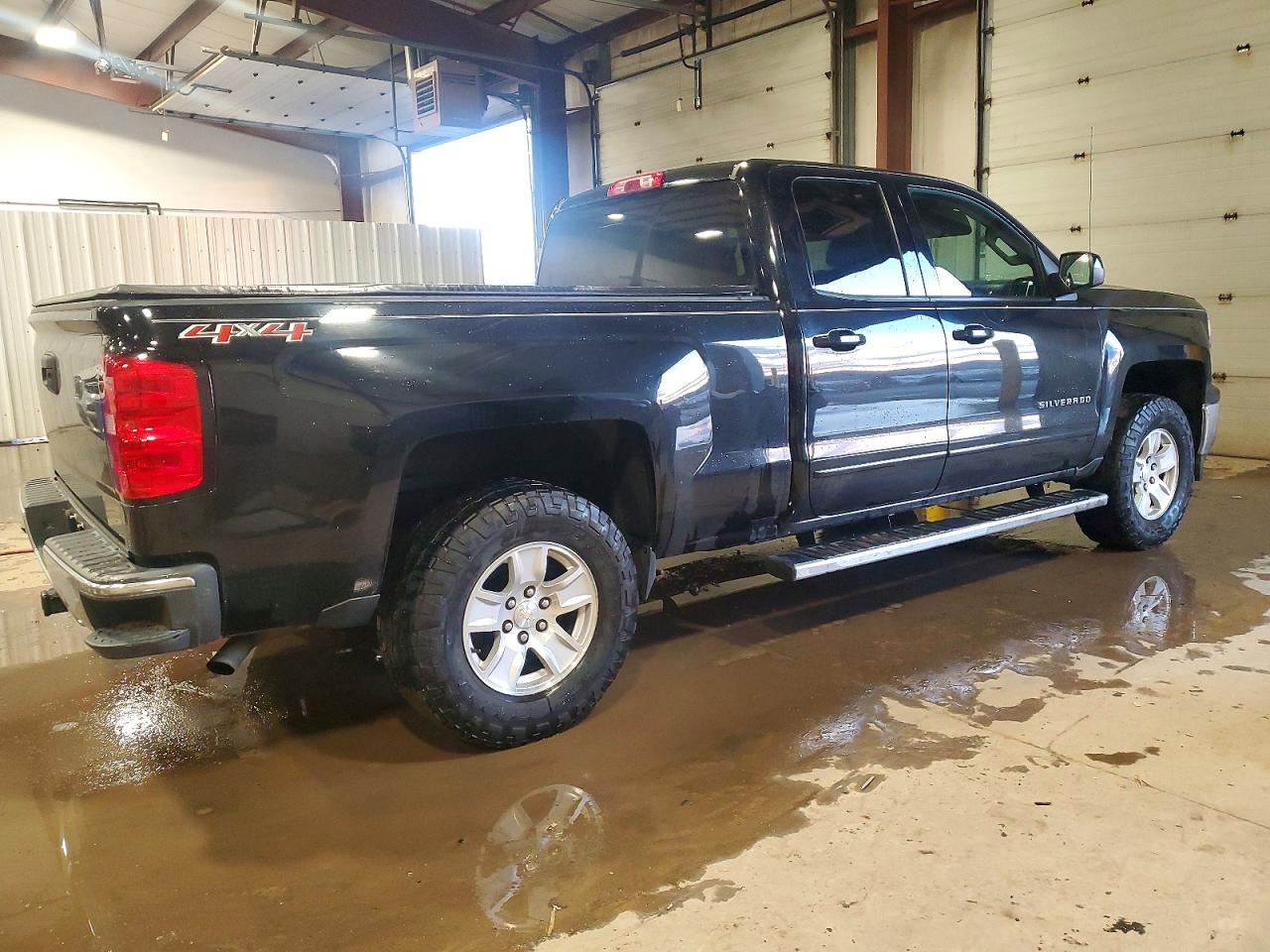 2015 CHEVROLET SILVERADO K1500 LT photo 3