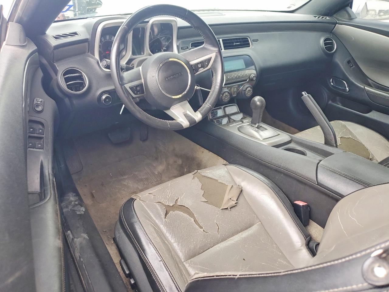 2011 CHEVROLET CAMARO LT photo 8