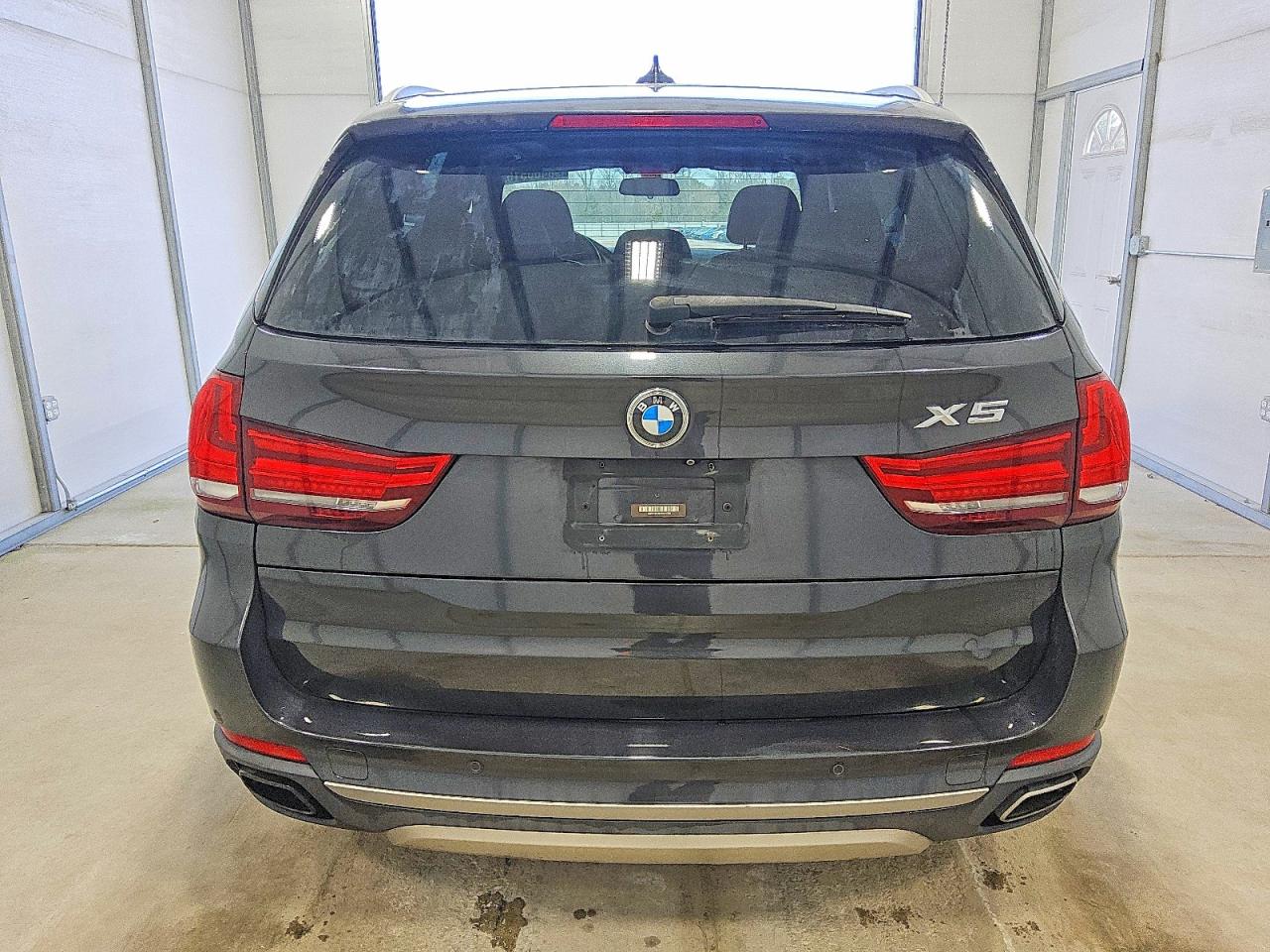 2017 BMW X5 XDR40E photo 6