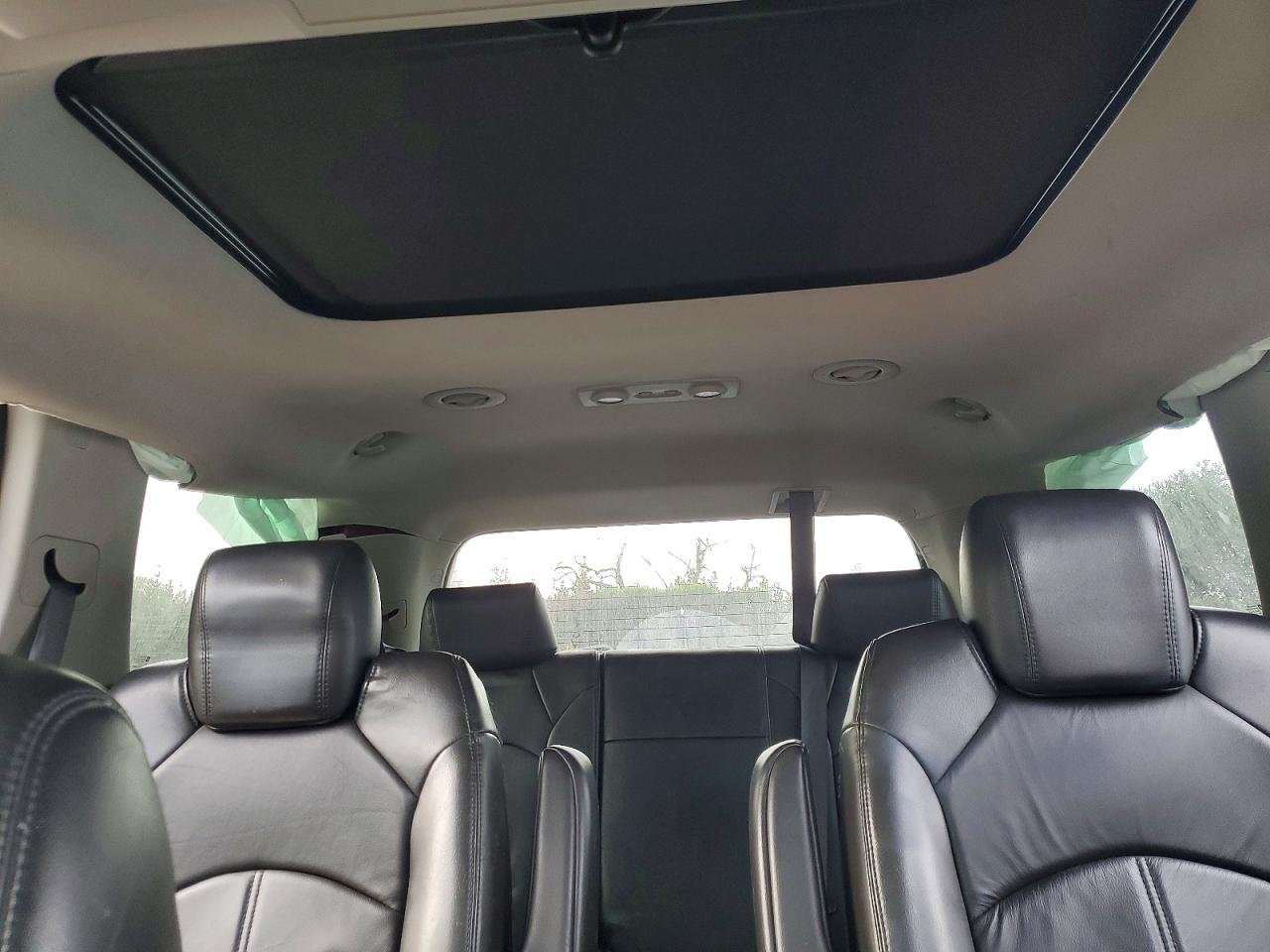 2010 GMC ACADIA SLT-2 photo 10