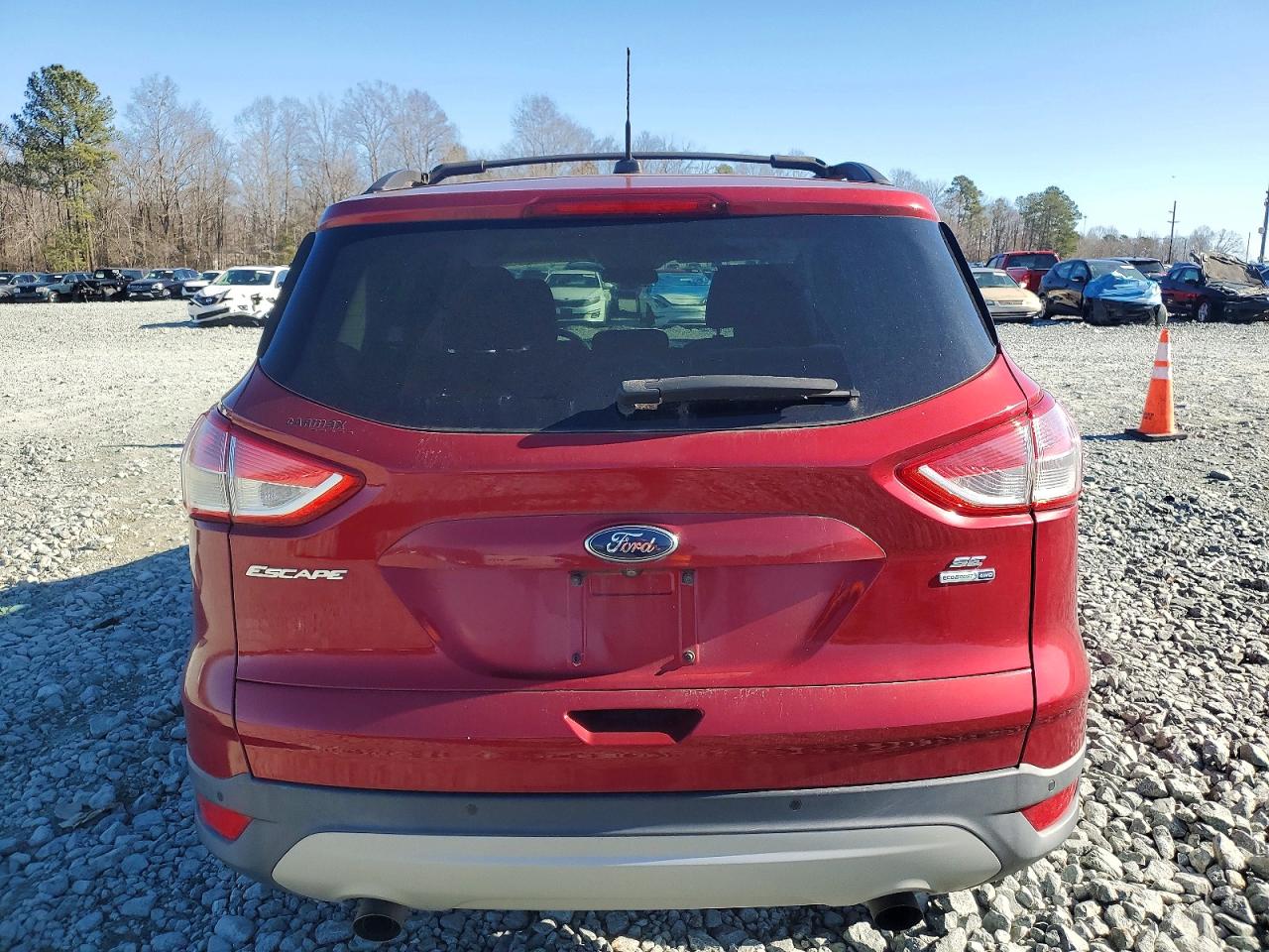 2016 FORD ESCAPE SE photo 6