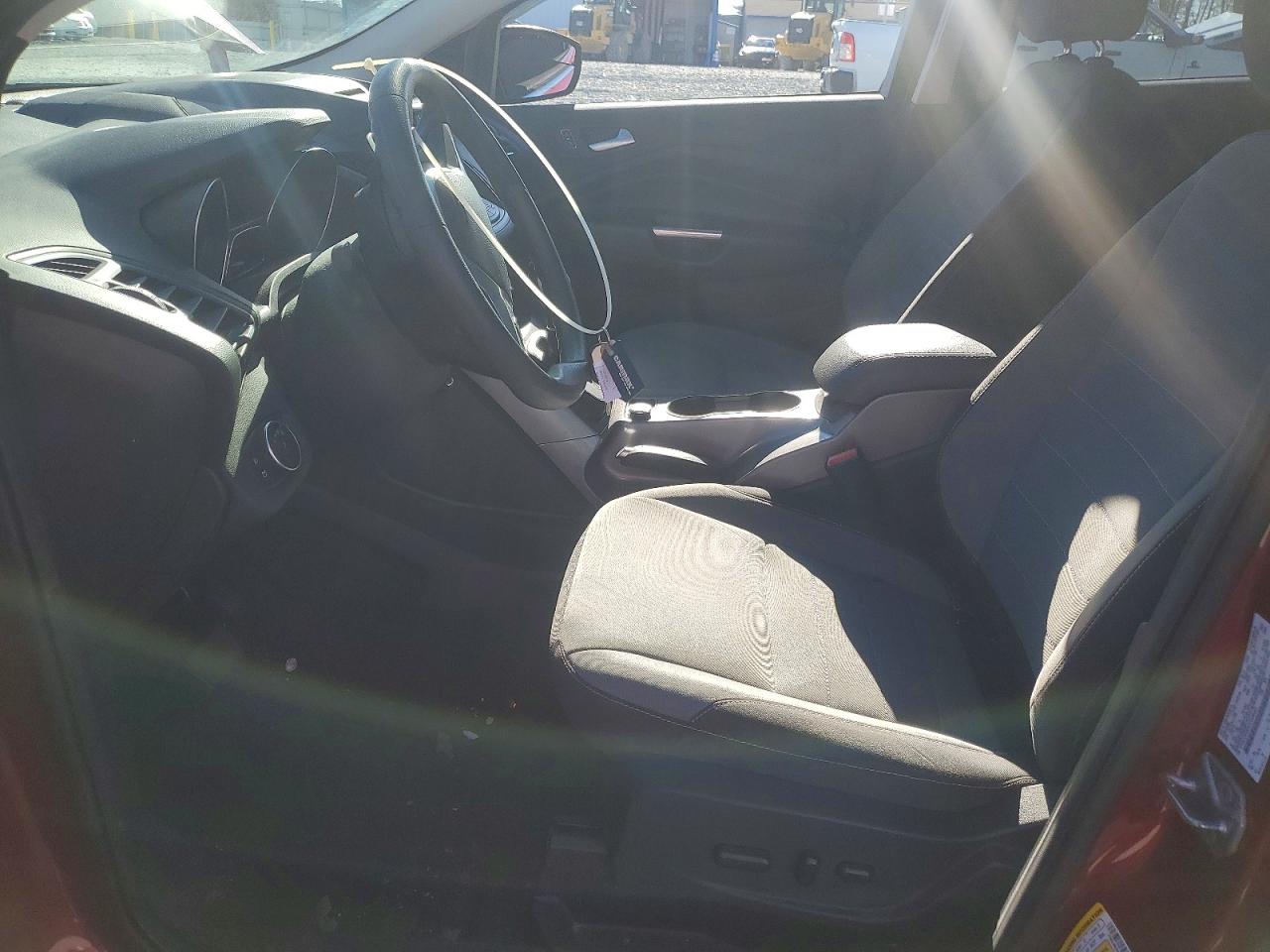 2016 FORD ESCAPE SE photo 7
