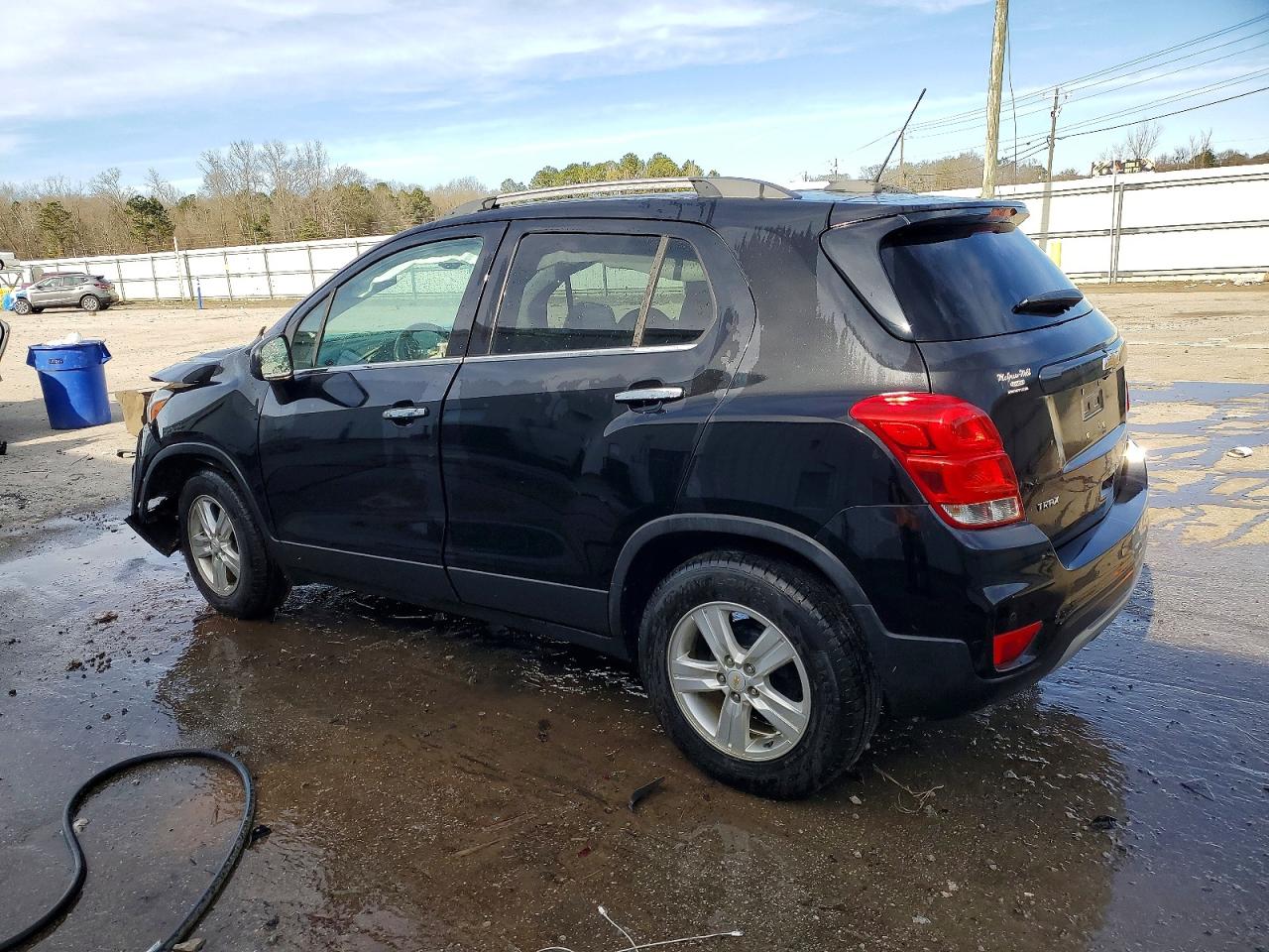 2020 CHEVROLET TRAX 1LT photo 2
