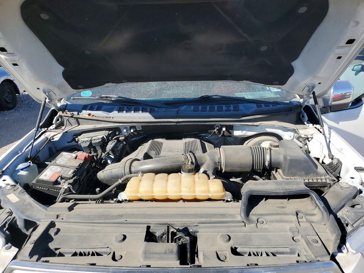 2017 FORD F150 SUPERCREW photo 11