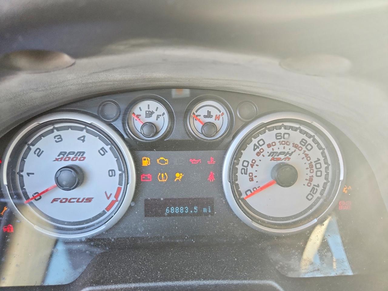 2009 FORD FOCUS SE photo 9