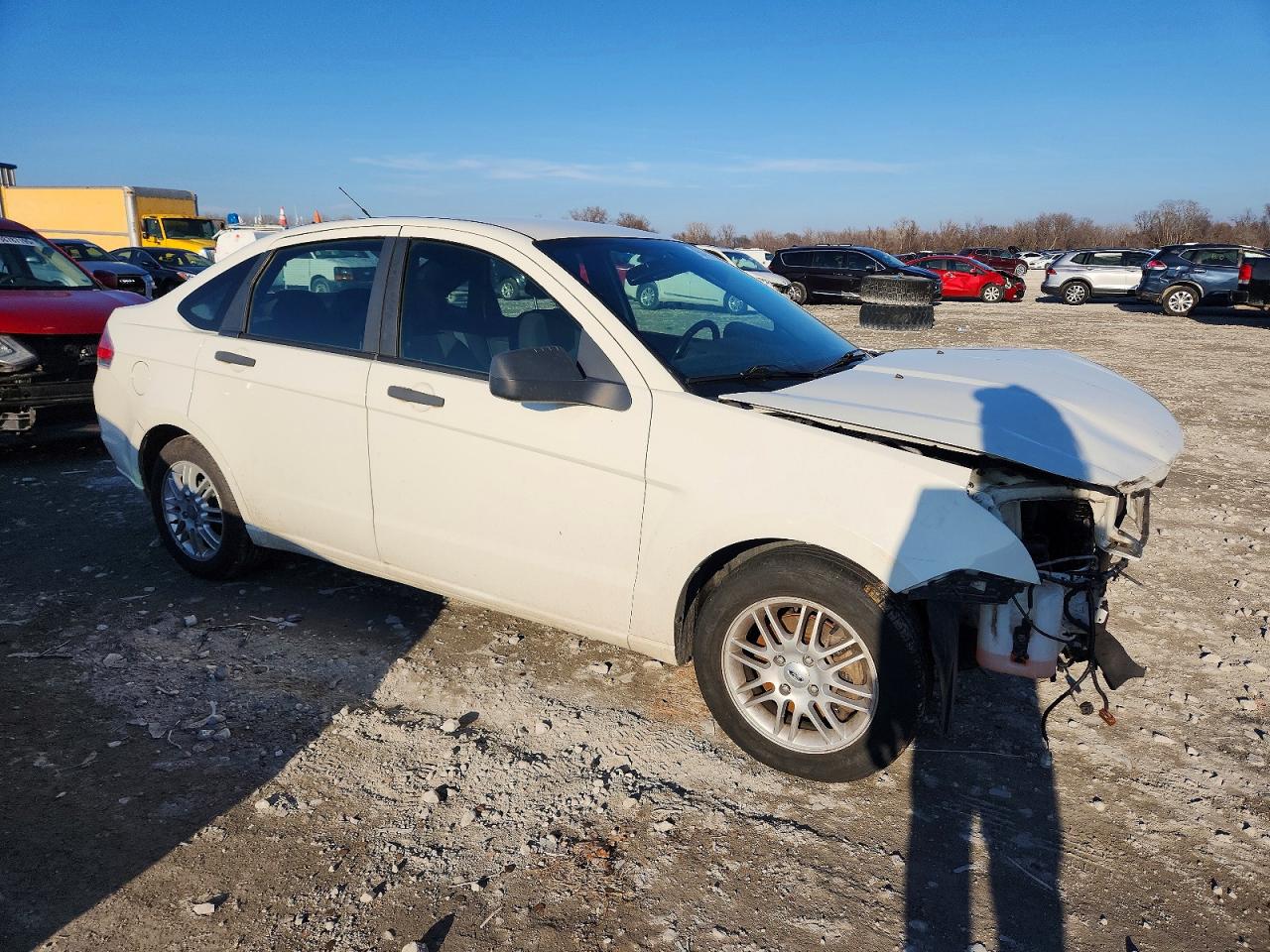2009 FORD FOCUS SE photo 4