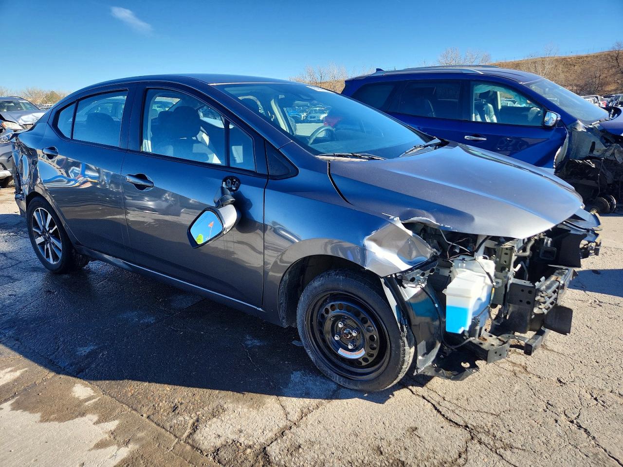 2021 NISSAN VERSA SV photo 4
