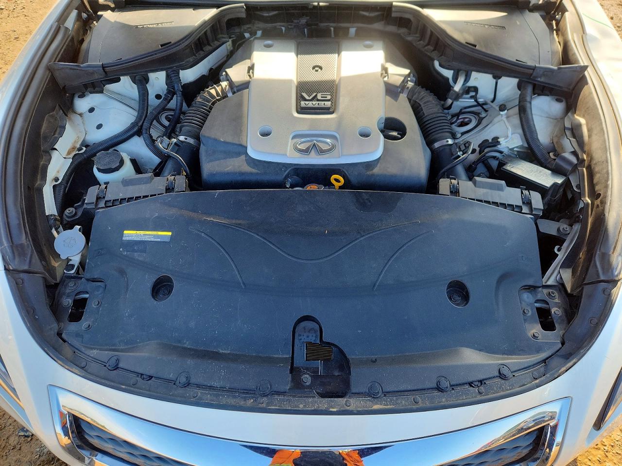 2018 INFINITI Q70L 3.7 LUXE photo 11