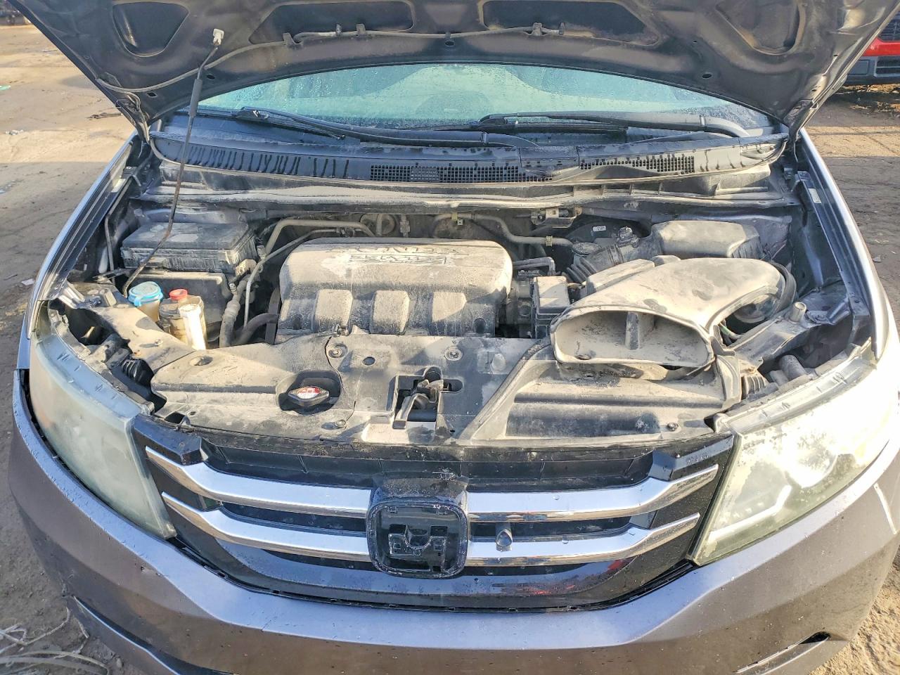 2014 HONDA ODYSSEY LX photo 12