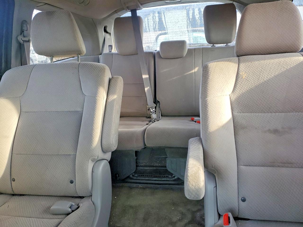2014 HONDA ODYSSEY LX photo 10