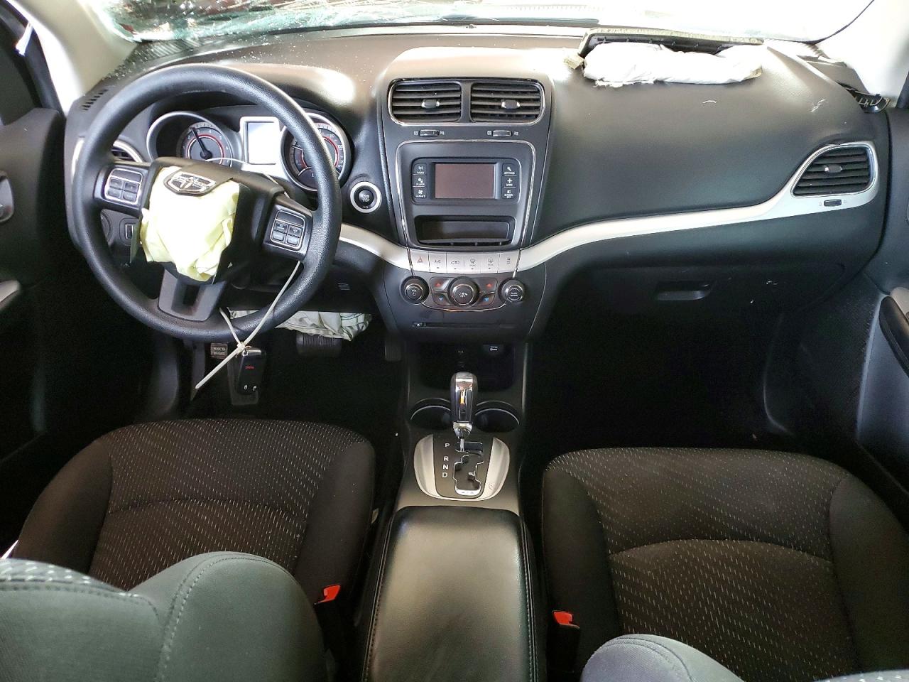 2018 DODGE JOURNEY SXT photo 8