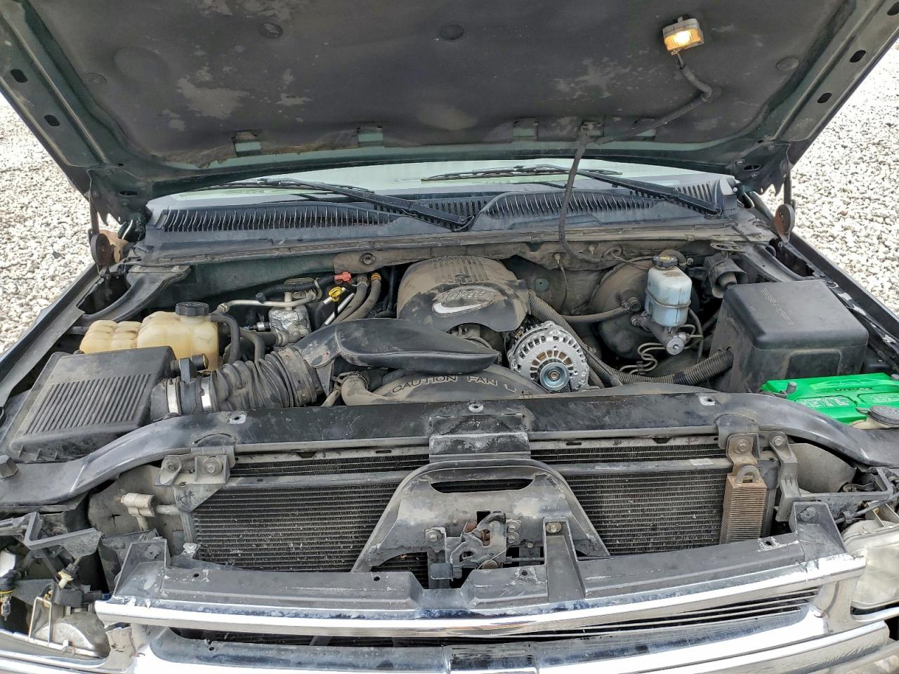 2001 CHEVROLET SUBURBAN C1500 photo 23