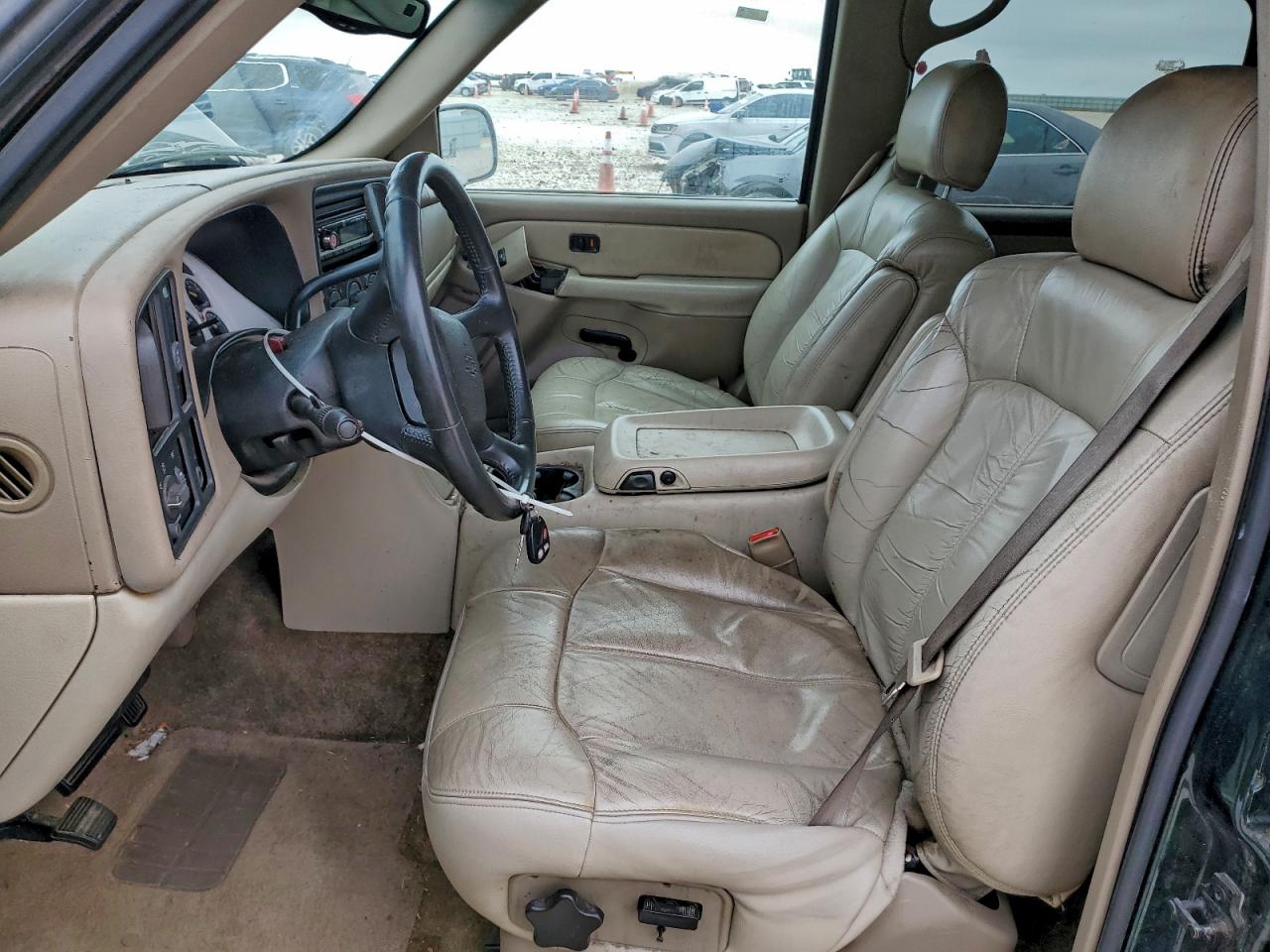 2001 CHEVROLET SUBURBAN C1500 photo 13