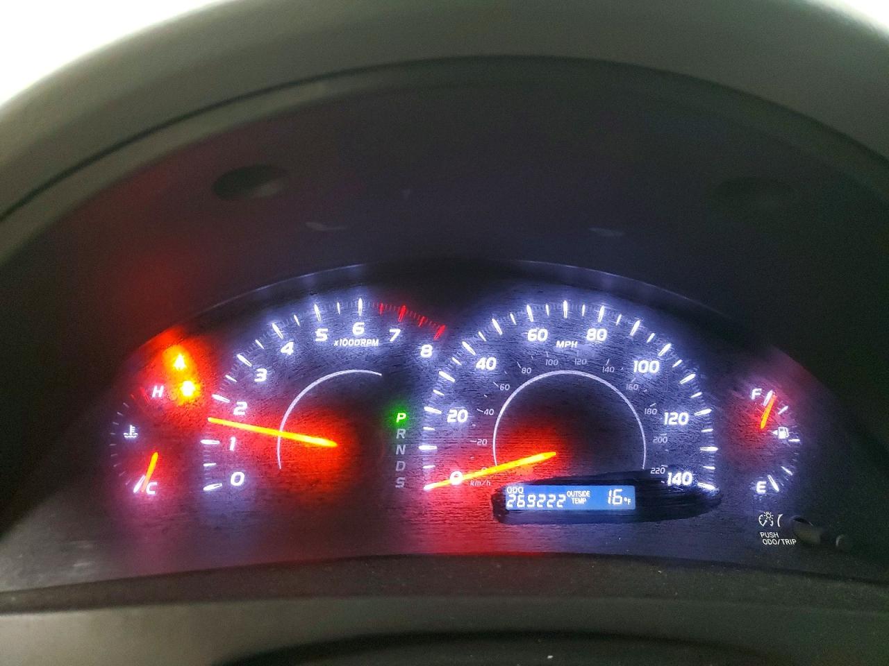 2011 TOYOTA CAMRY BASE photo 9