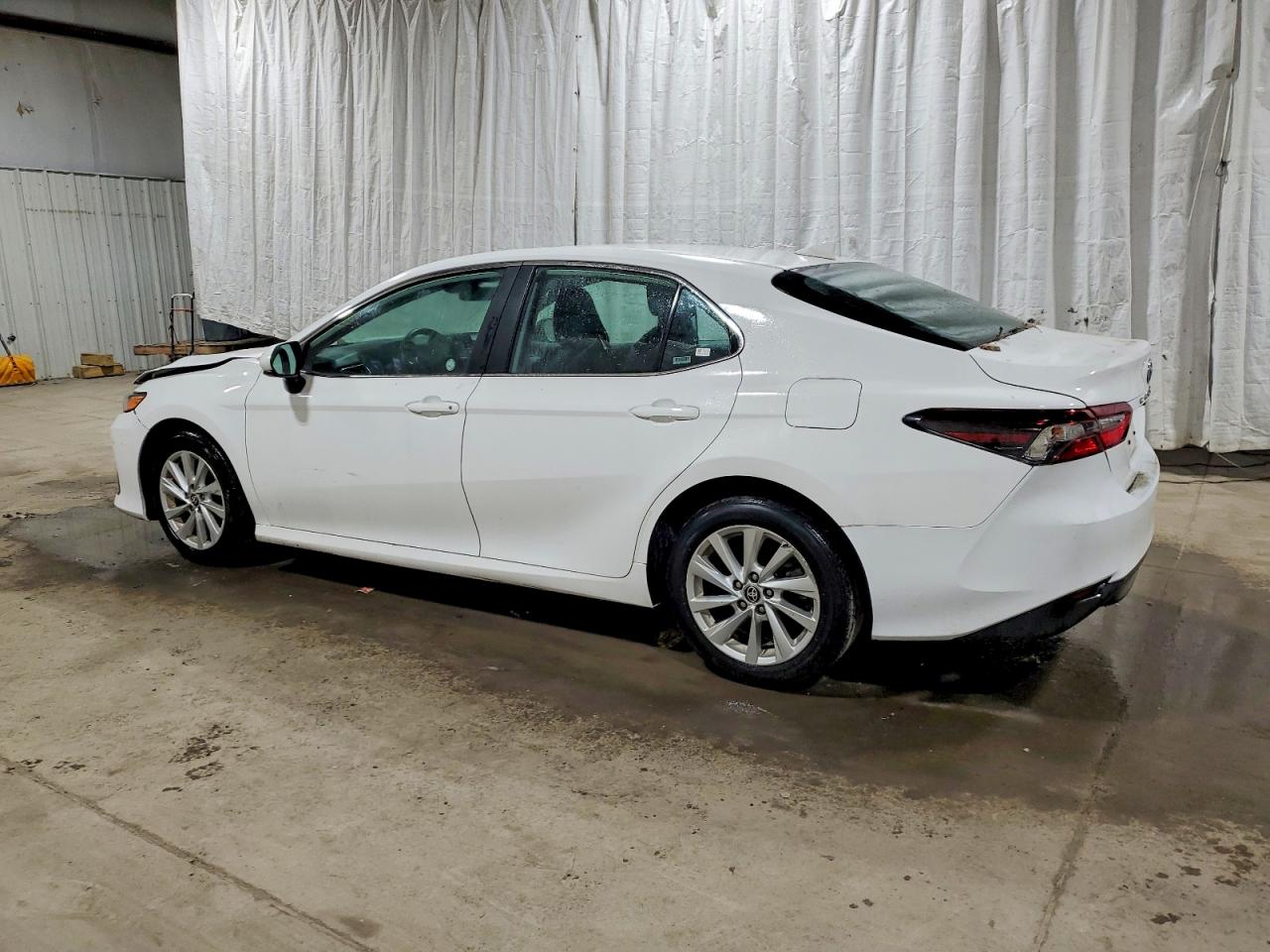 2024 TOYOTA CAMRY LE photo 2