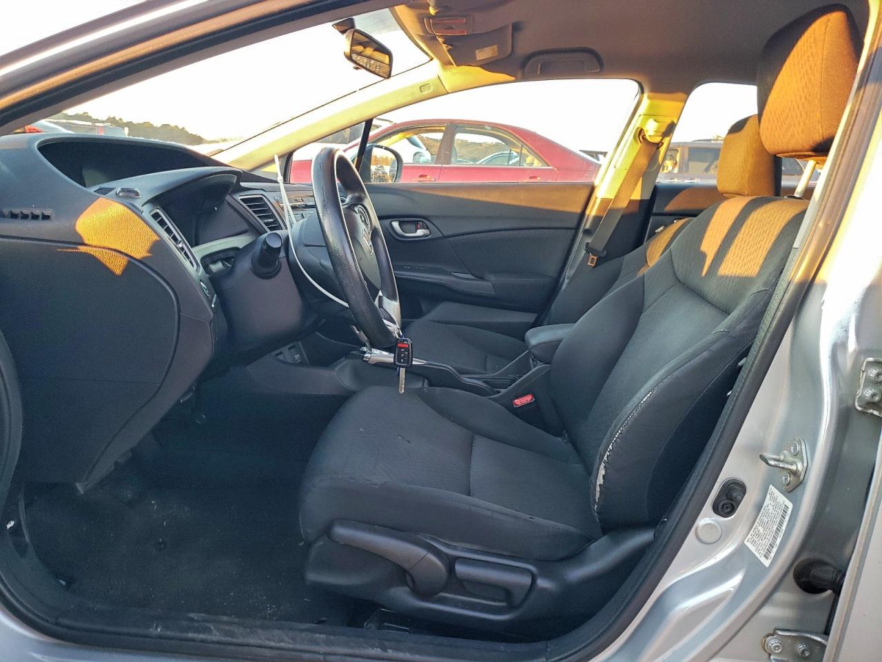 2014 HONDA CIVIC LX photo 7