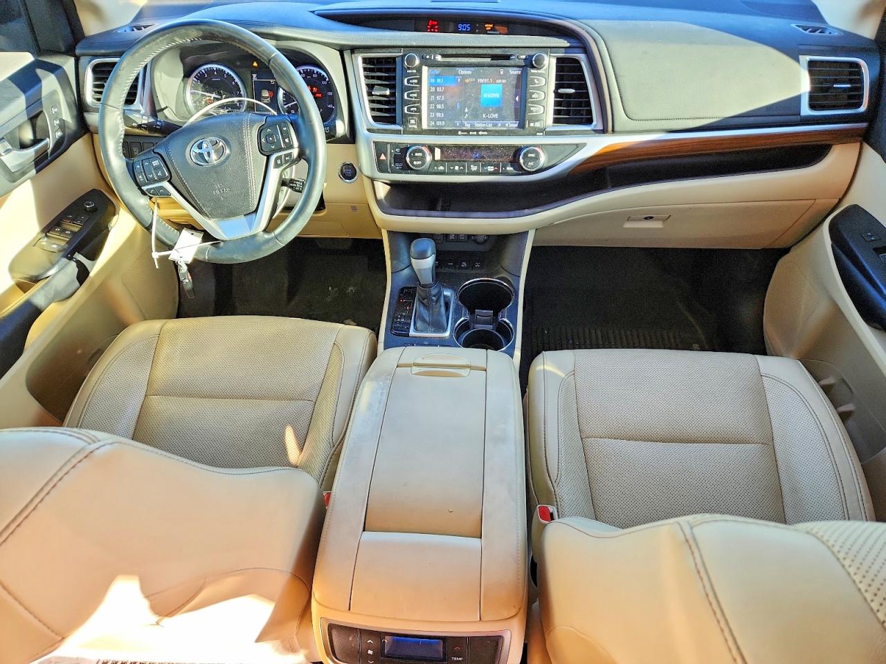 2018 TOYOTA HIGHLANDER LIMITED photo 8