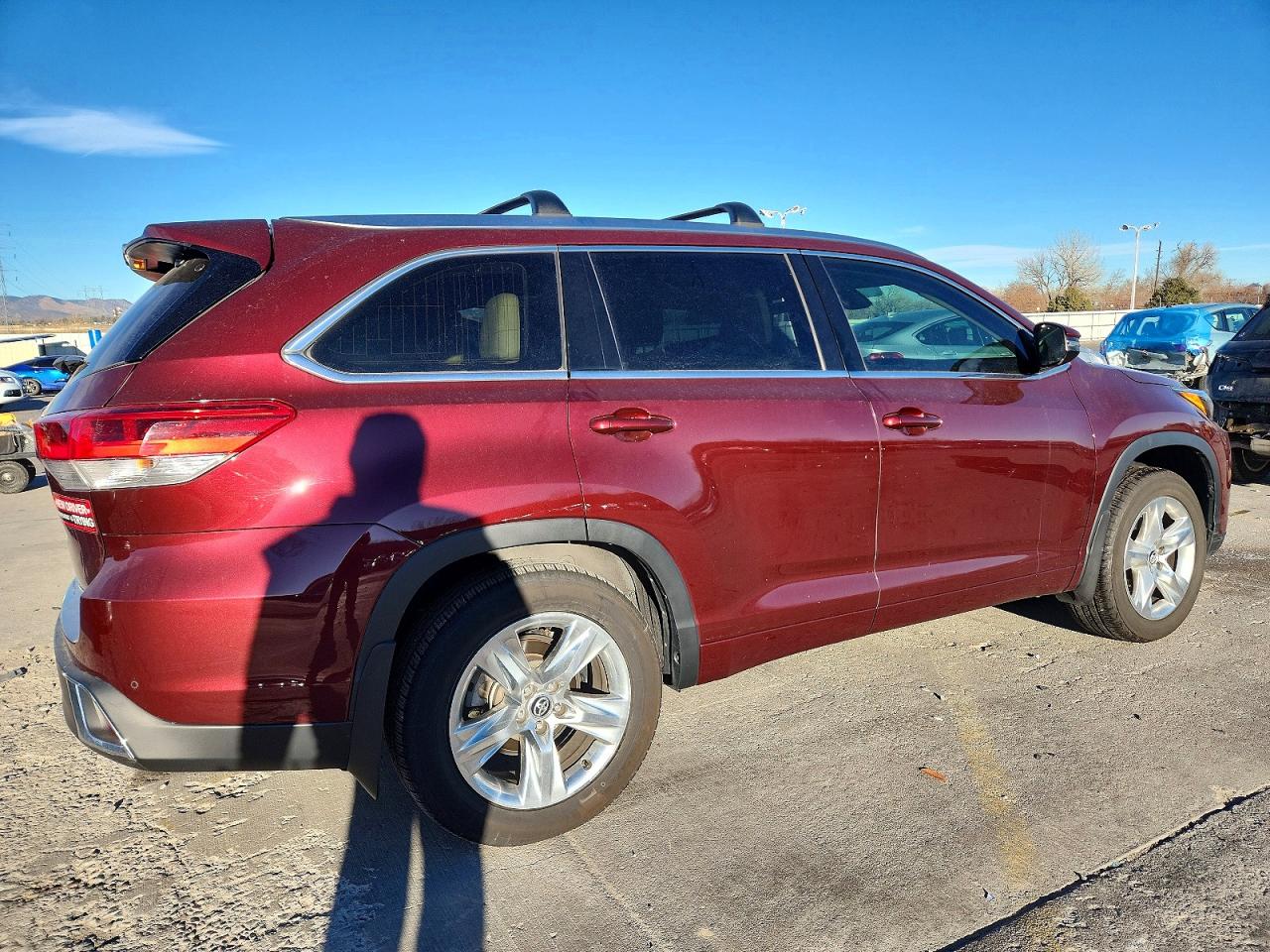 2018 TOYOTA HIGHLANDER LIMITED photo 3